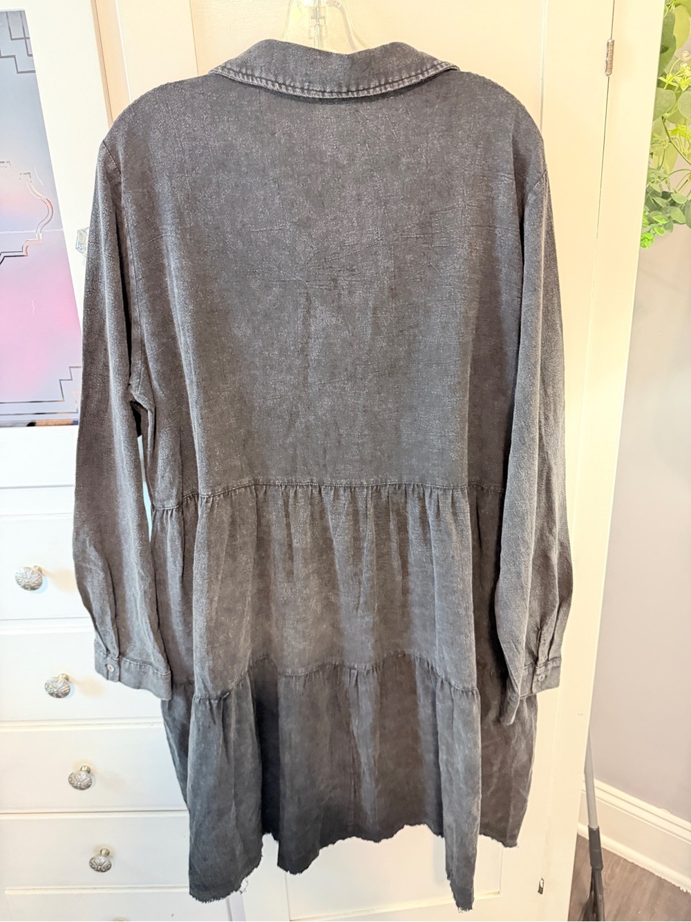ODDY Washed Charcoal Button-Front Tiered Midi Dress - Picture 6 of 10